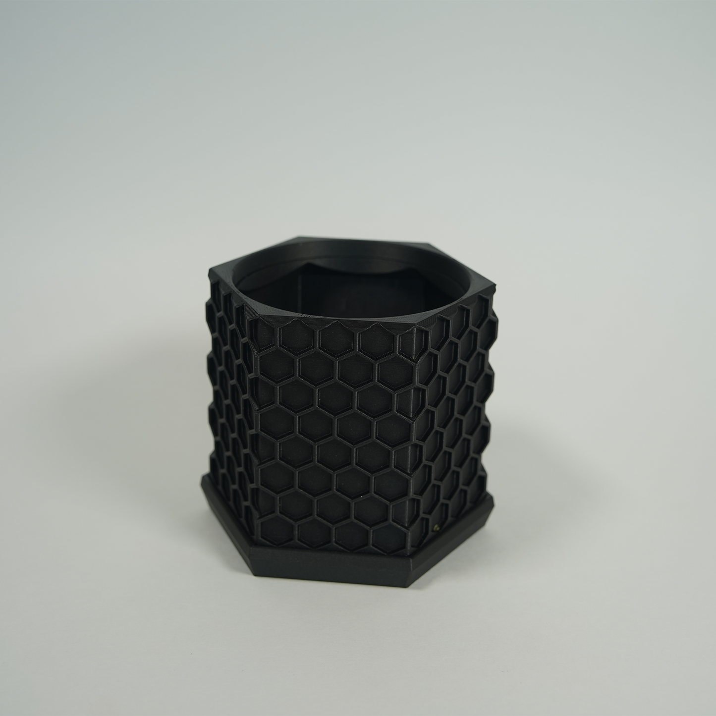 Geometric Planter with Magnetic Drip Tray - Honeycomb